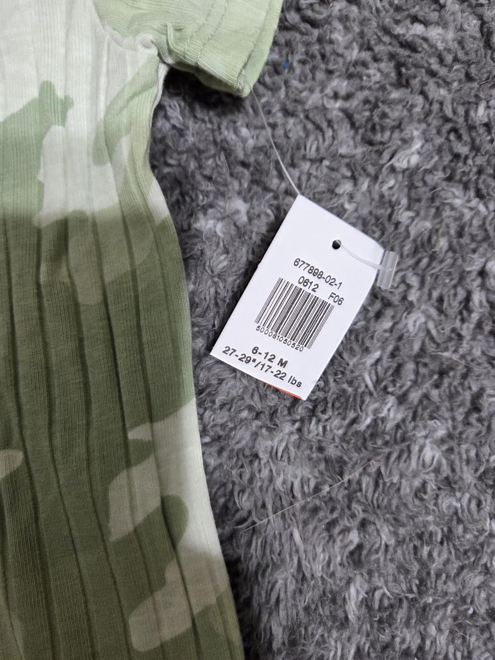 Old Navy Green and White Camo Ribbed Baby One-Piece